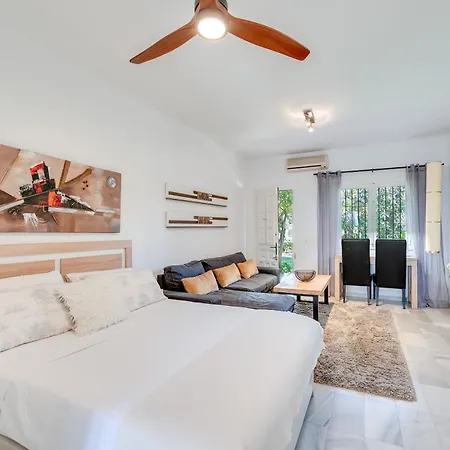 Cozy In 5 Min Walk To The *