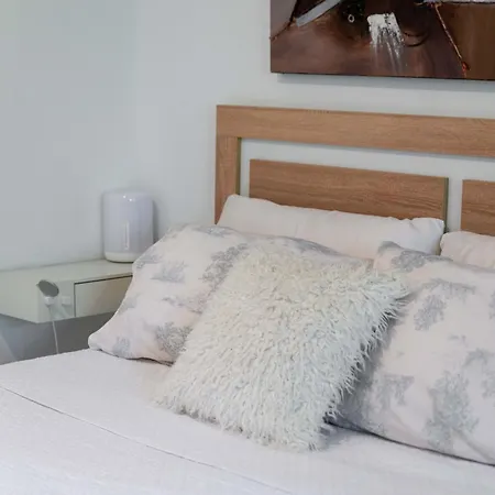 Apartment Cozy In 5 Min Walk To The