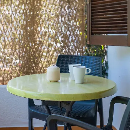 Cozy In 5 Min Walk To The Lägenhet *