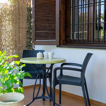 Cozy In 5 Min Walk To The Marbella