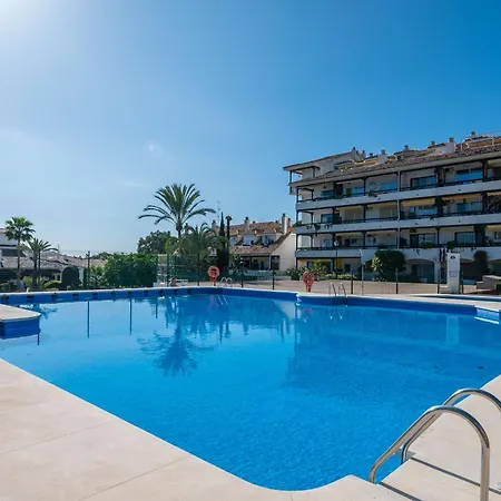 Διαμέρισμα Cozy In 5 Min Walk To The