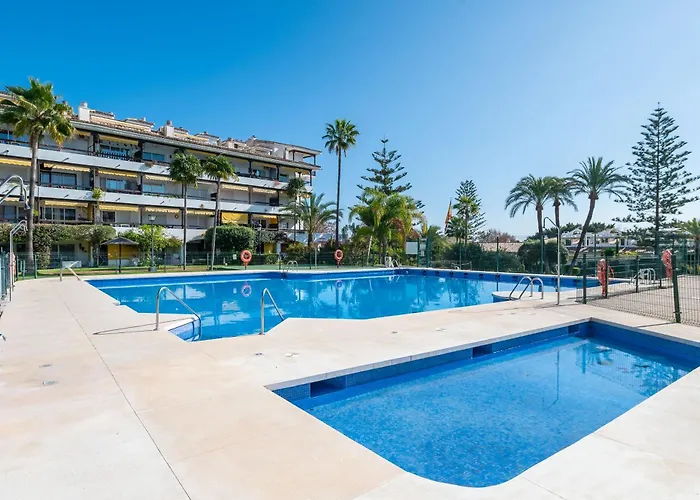 Cozy In 5 Min Walk To The マルベーリャ